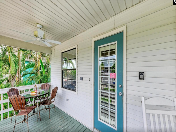 Holmes Beach Vacation Rental with Heated Pool & Spa – Steps to Gulf